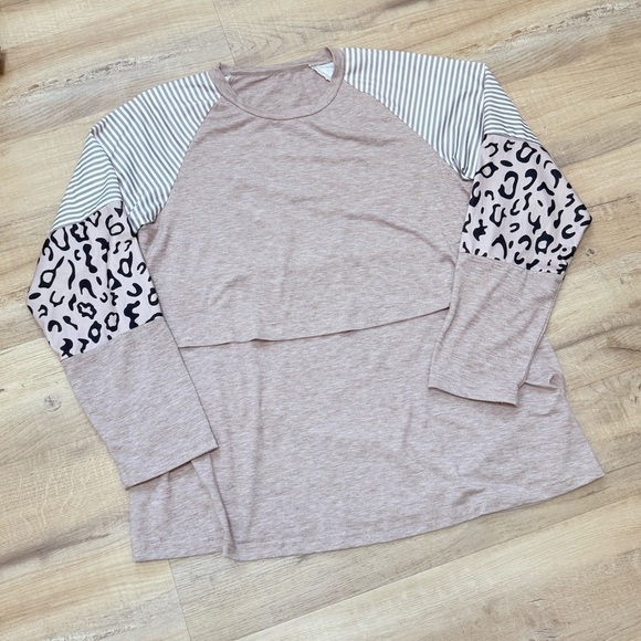 SHEIN Tops - Long sleeve maternity top